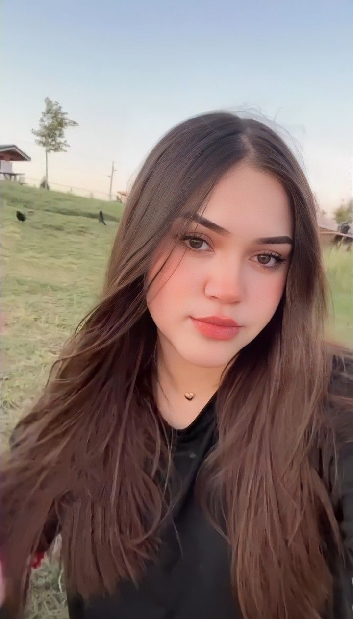 <em>Isabella H.</em>